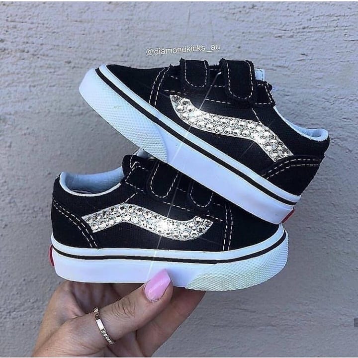 Bling Baby Shoes in Black with Rhinestones.