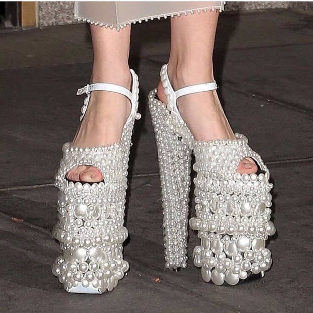 White Pearls High Heels Peep Toe Sandals.