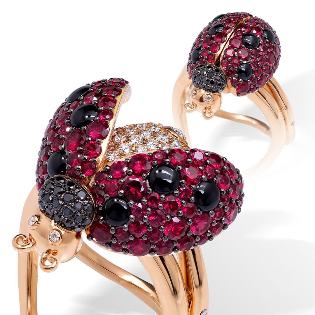 Best Jewelry Online: Lady Bug Ring with Red and Black Stones on Yellow Gold