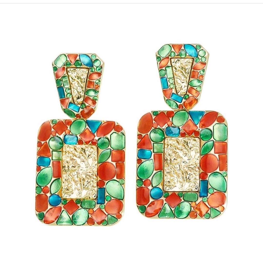 Best Jewelry Online: Gold Toned Earrings with Enamel Finish