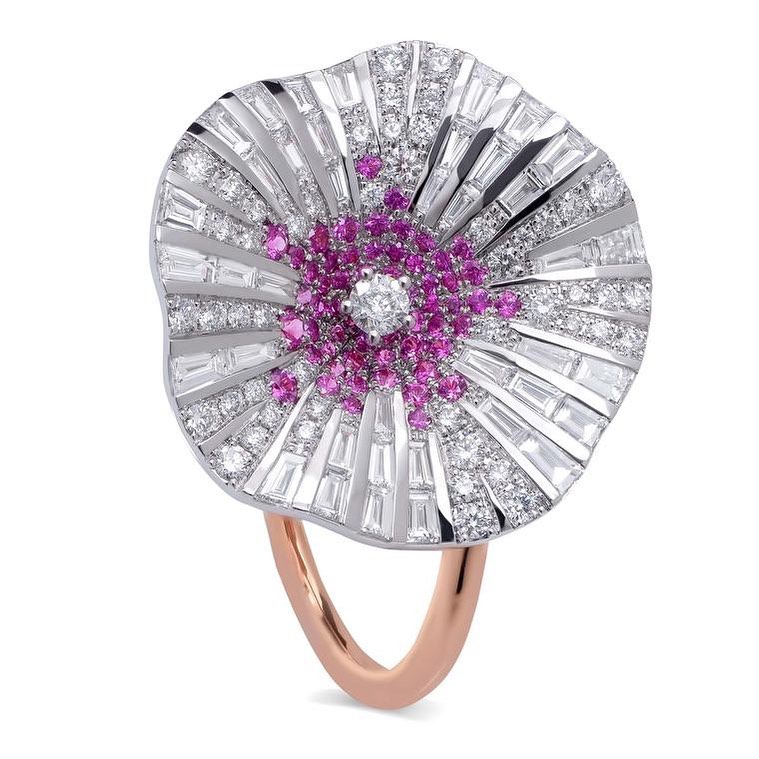 Best Jewelry Online: White and Pink Diamonds on Rose Gold Flower Inspired Ring