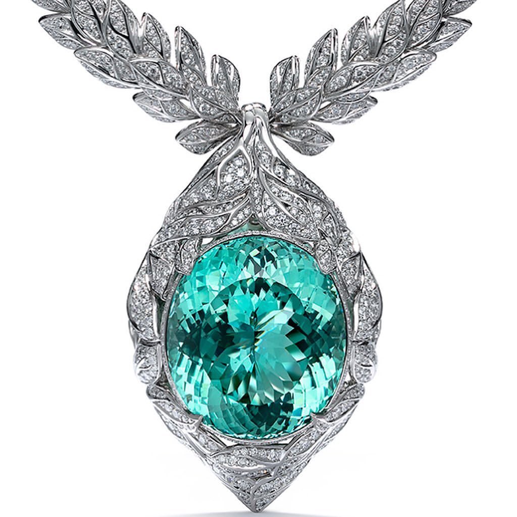 Best Jewelry Online: Topaz and Diamond Jewelry Online in White Gold Necklace and Pendant