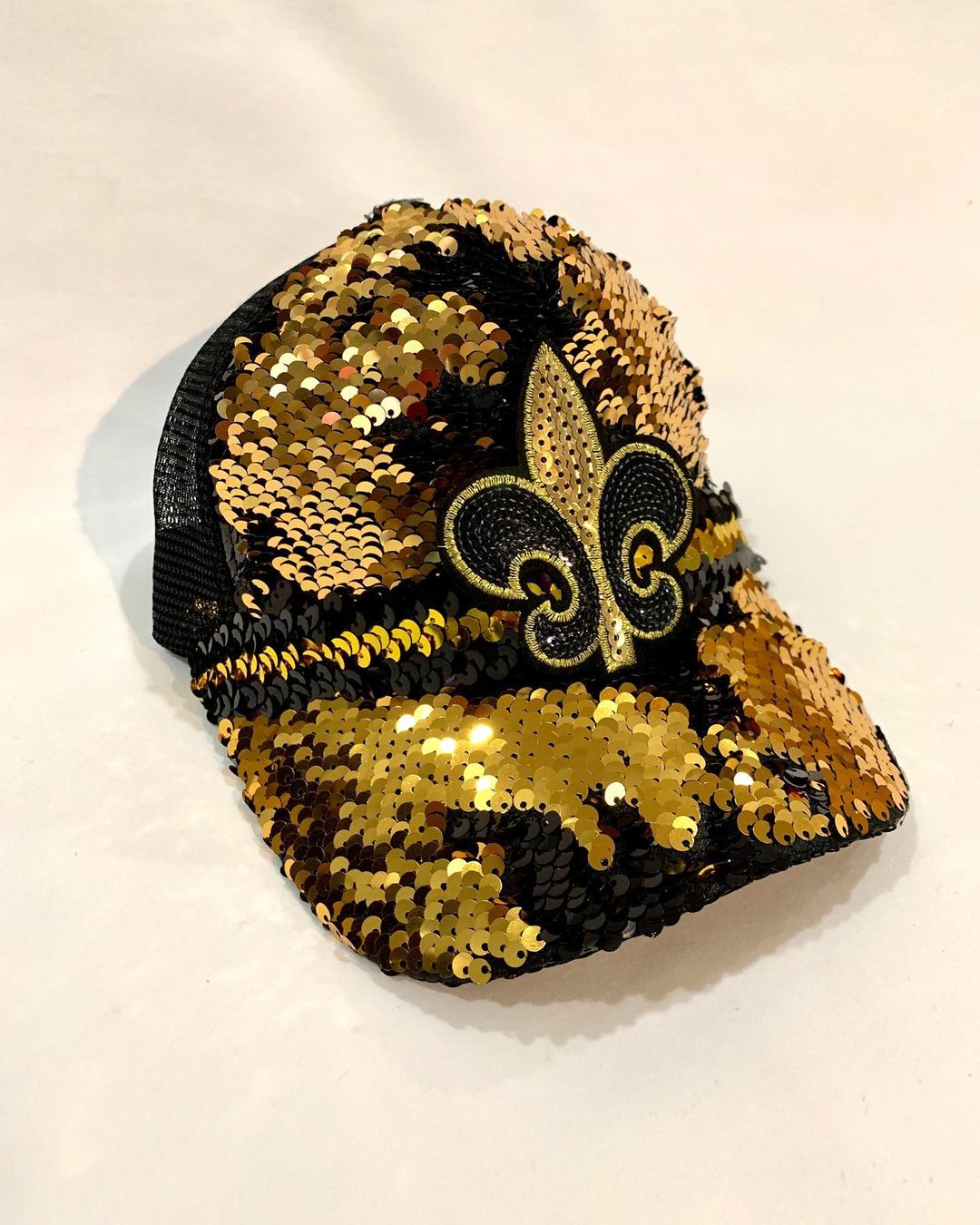 Bling BASEBALL CAPS Black and Gold Reversible Sequins Baseball Cap