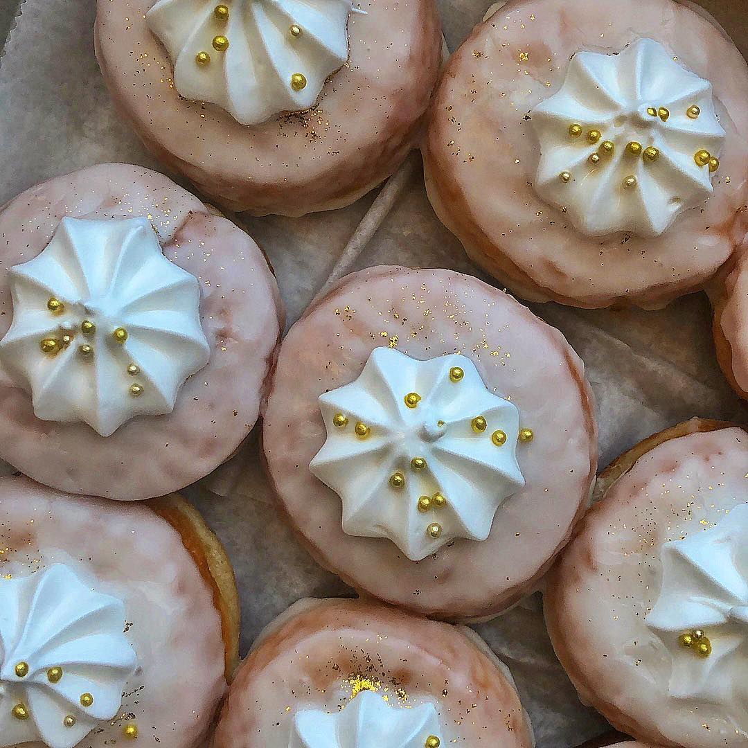 Gold Bling Food Doughnuts Topped with Meringue, Glitter and Gold