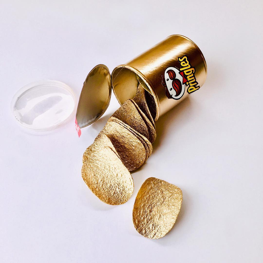 Gold Bling Food Glittering Gold Pringles Crispy Chips