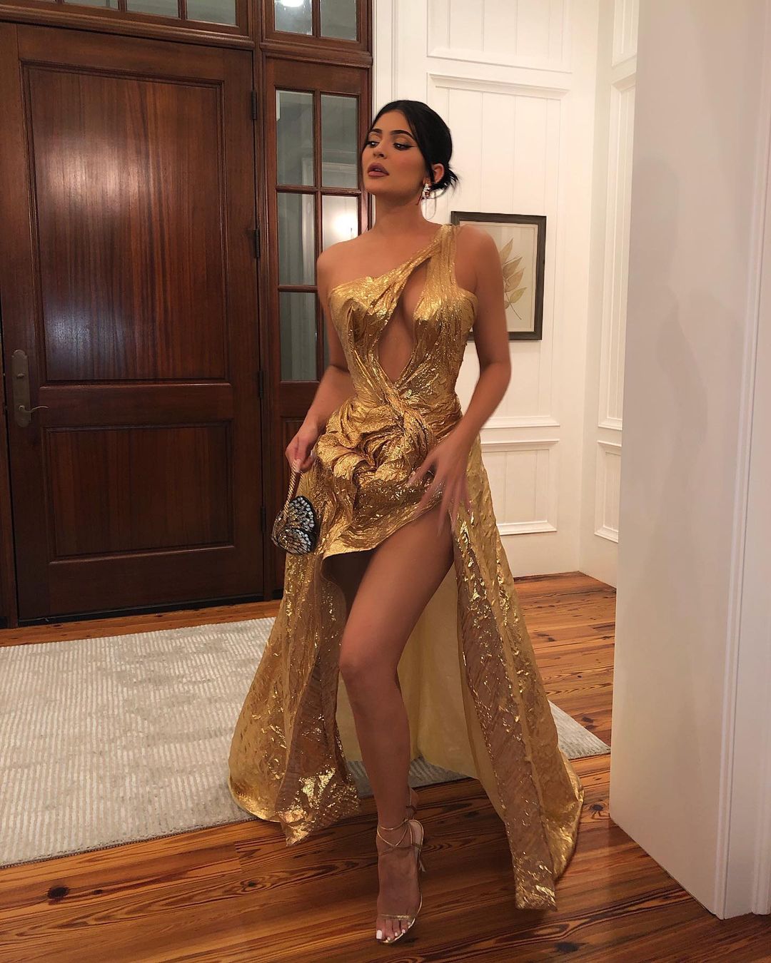 Kylie Jenner Wearing Bling Get INSPIRED by Her SHIMMERING Looks