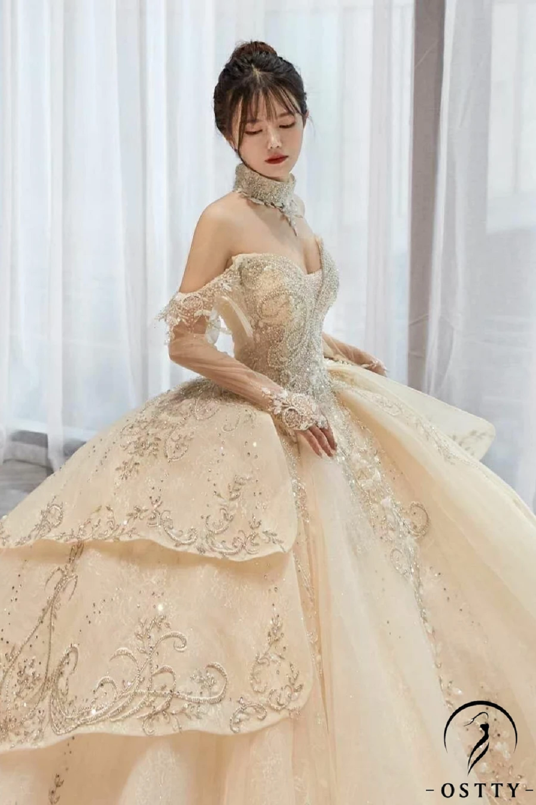 Beige Ball Gown Tulle Appliques Short Sleeve Wedding Dress With Train