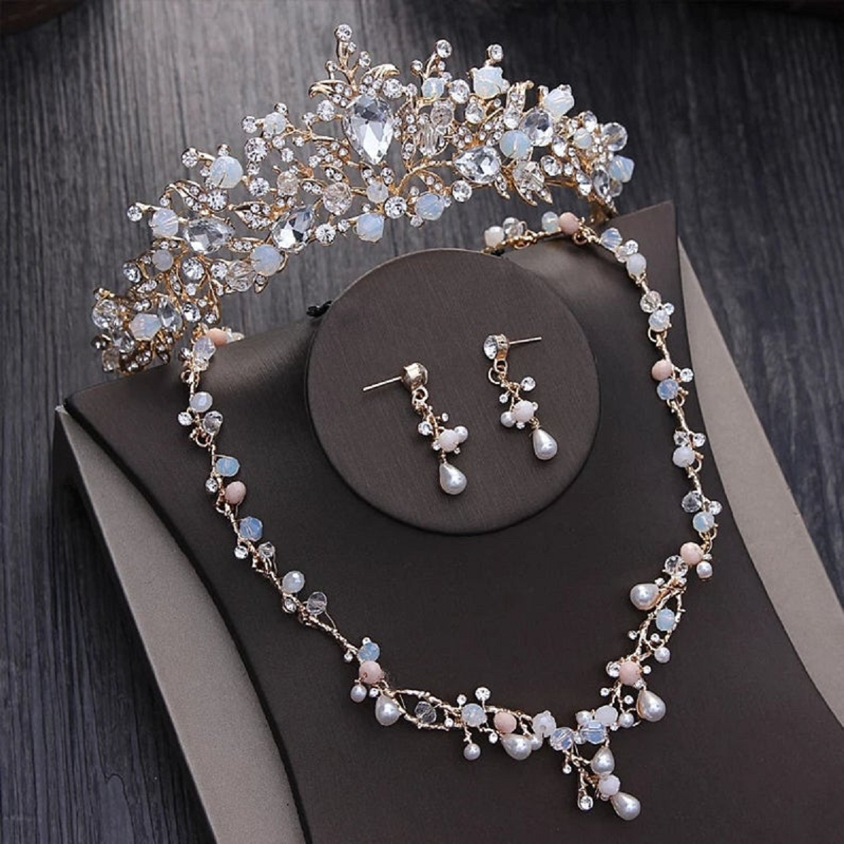 Bling wedding accessories Glittering Noble Crystal Beads Pearl Bridal Jewelry Sets