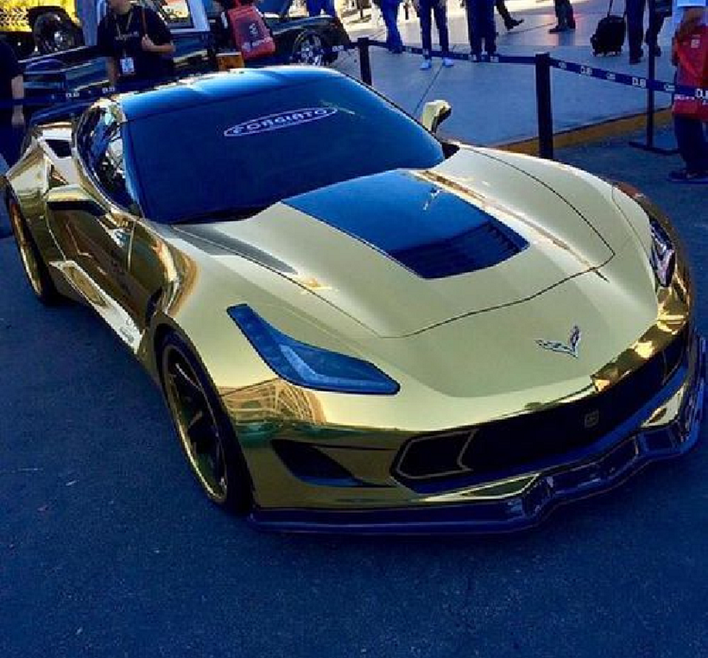 Bling wrapped cars Metallic Shining Gold with Black Trim Wrapped Corvette