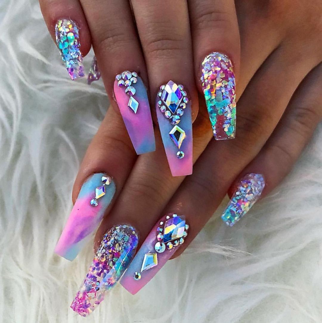  Nail Bling