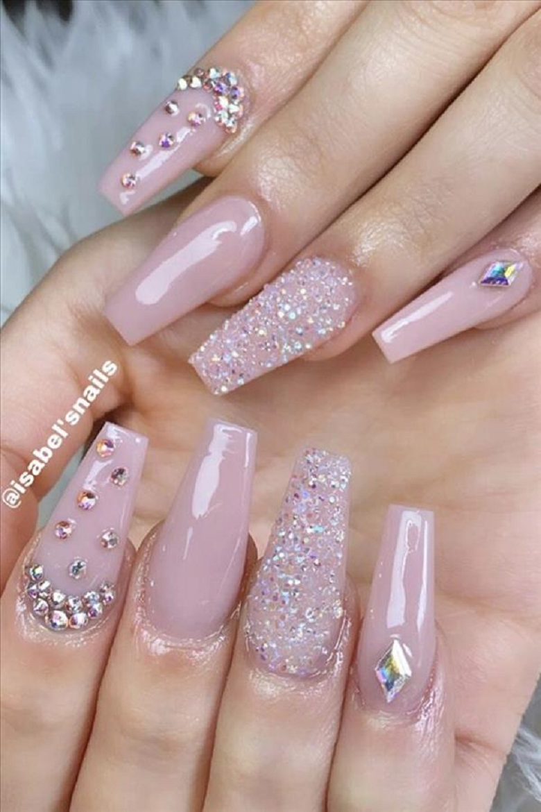 Bling fingernails Elegant Pink Coffin Nails with Glittering Rhinestones Nail Art