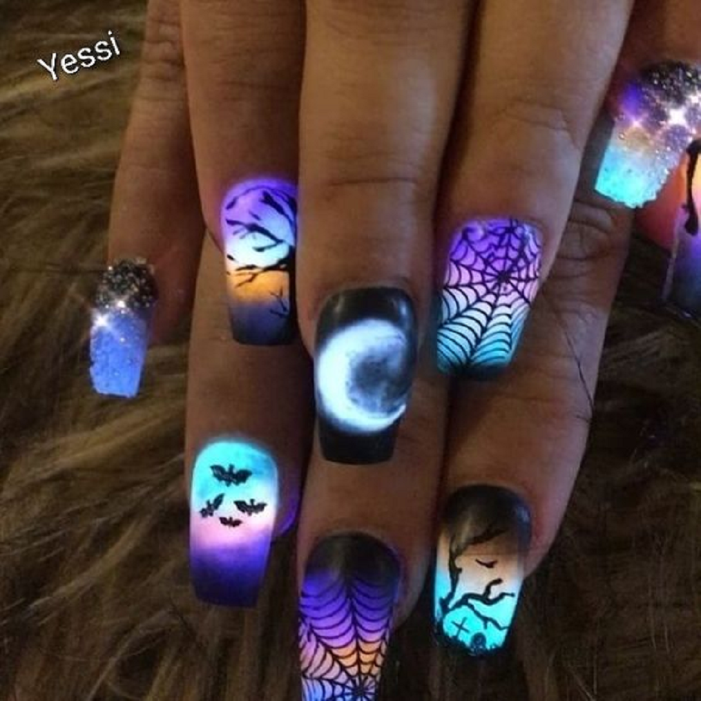 Bling fingernails Glow In The Dark Nails Bling