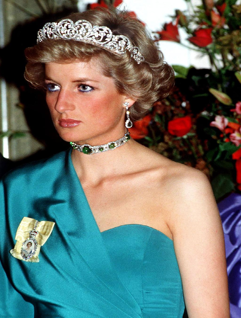 Royal bling Princess Diana’s Emerald and Diamond Choker Necklace and The Spencer Family Tiara