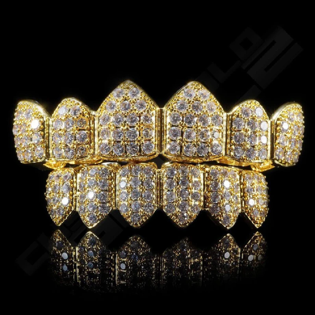 Best Hip Hop Bling 2021 Iced Out Gold Teeth Grillz with Rhinestones